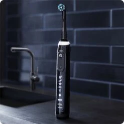 Oral B Oral-B Genius 80326180 Brosse à Dents électrique Adulte Brosse à Dents Rotative Oscillante Noir, Blanc -Dentaires Appareils Magasin 1199x1200 2