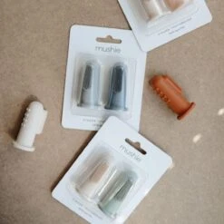 Mushie à Brosses à Dents En Silicone Pour Bébé Mushie | Blush + Sable Changeant | SALOPETTE -Dentaires Appareils Magasin 1200x1200 327