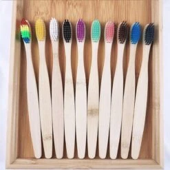 Brosse à Dents En Bamboe 10 Pièces - 10 Couleurs Différentes - Douce / Medium - Biodégradable | 100% Biologique