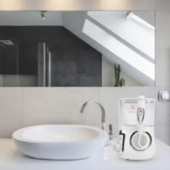 Hydropulseur Mvolo - Nettoyant Pour La Bouche Et Les Gencives - Hydropulseur - Hydropulseur électrique - Incl. 4 Accessoires – 10 Positions -Dentaires Appareils Magasin 1200x1200 679