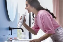 Philips Sonicare 9000 Diamond Clean Wit (HX9911/27) + Power Flosser 3000 Oral Irrigator Wit (HX3806/31) - Brosse à Dents électrique Et Soie Dentaire -Dentaires Appareils Magasin 1200x800 2