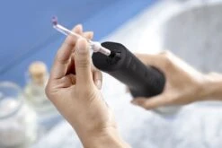 Philips Sonicare 9000 Diamond Clean Zwart (HX9911/09) + Power Flosser 3000 Oral Irrigator Zwart (HX3806/33) - Brosse à Dents électrique Et Flosser -Dentaires Appareils Magasin 1200x800 32