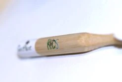 PlanetBrush KIDS - Brosse à Dents En Bamboo Pour Enfants Avec Poils à Base De Plantes (huile De Ricin) -Dentaires Appareils Magasin 1200x800 49
