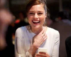 Brosse à Dents électrique Philips Sonicare ProtectiveClean 4300 Duo - Des Gencives Plus Saines - Capteur De Pression Intégré -1 Mode De Brossage - Remplacement Du Signal De La Tête De Brosse - HX6807/35 -Dentaires Appareils Magasin 1200x972