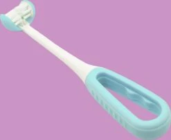 Brosse à Dents Enfants - Dernière Brosse à Dents Enfants - Brosse 3 Côtés - 3D - Blauw - 4 à 12 Ans -Dentaires Appareils Magasin 1200x982