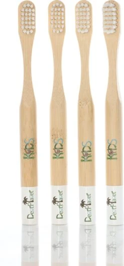 PlanetBrush KIDS - Brosse à Dents En Bamboo Pour Enfants Avec Poils à Base De Plantes (huile De Ricin) -Dentaires Appareils Magasin 561x1200