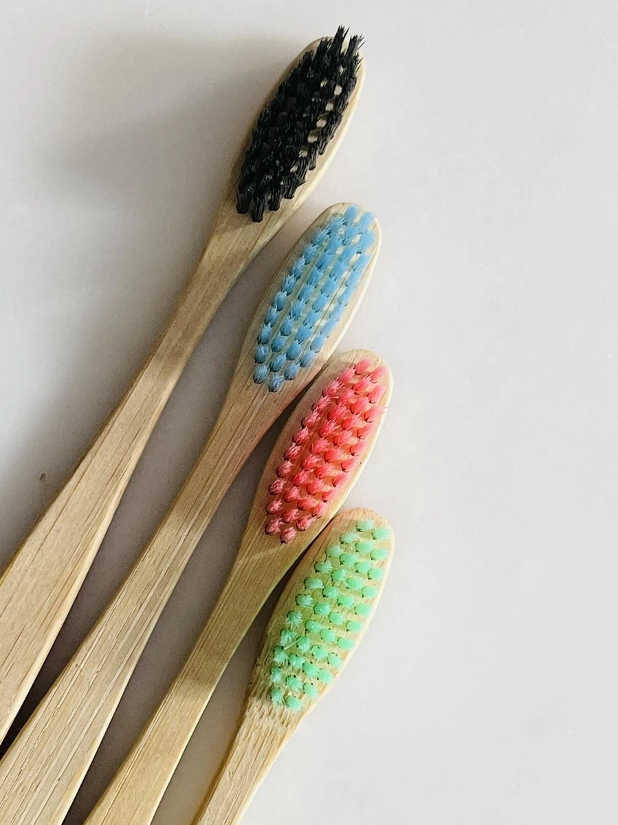 Ensemble De Brosses à Dents En Bamboe 4 Pièces - Brosse à Dents - Hygiène Bucco-dentaire - Durable - Sans Plastique - Bambou - 2 Ensemble De Brosses à Dents En Bamboe 4 Pièces - Brosse à Dents - Hygiène Bucco-dentaire - Durable - Sans Plastique - Bambou - – Image 2