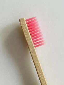 Ensemble De Brosses à Dents En Bamboe 4 Pièces - Brosse à Dents - Hygiène Bucco-dentaire - Durable - Sans Plastique - Bambou - 11 Ensemble De Brosses à Dents En Bamboe 4 Pièces - Brosse à Dents - Hygiène Bucco-dentaire - Durable - Sans Plastique - Bambou - -Dentaires Appareils Magasin 899x1200 7