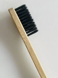 Ensemble De Brosses à Dents En Bamboe 4 Pièces - Brosse à Dents - Hygiène Bucco-dentaire - Durable - Sans Plastique - Bambou - 13 Ensemble De Brosses à Dents En Bamboe 4 Pièces - Brosse à Dents - Hygiène Bucco-dentaire - Durable - Sans Plastique - Bambou - -Dentaires Appareils Magasin 899x1200 9