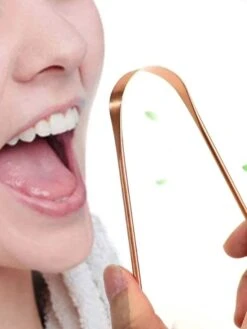 LuxeRoyal Grattoir à Langue 100% Koper - Nettoyant à Langue Antibactérien - Brosse à Langue Hygiénique - Durable Et Réutilisable - 1 Pièce