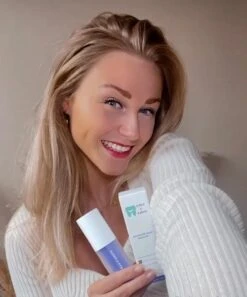 Shampooing De Blanchiment Des Dents Love2smile - Le Blanchisseur De Dents Naturel Des Nederland Et De La België - Dentifrice Approuvé - Blanchiment Des Dents - Dents Plus Blanches - Sans Peroxyde -Dentaires Appareils Magasin 997x1200 1